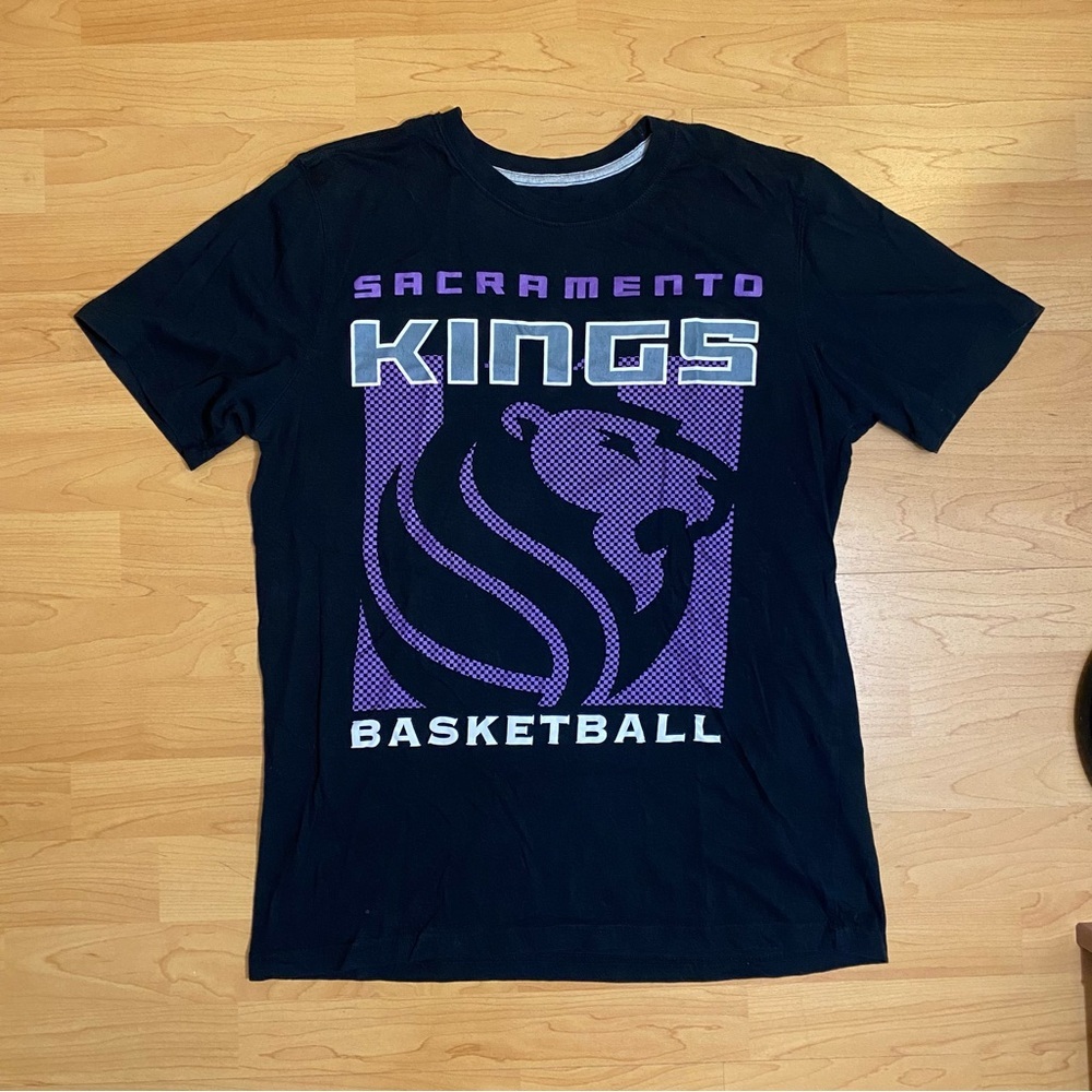 Sacramento Kings Black & Purple Basketball Tee